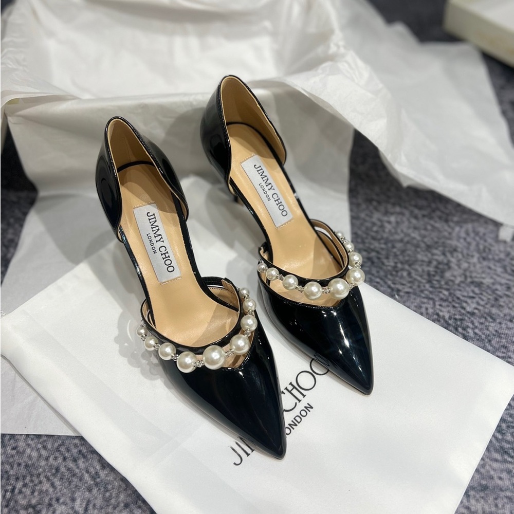 Black Patent Pointed Pumps with Pearl Strap